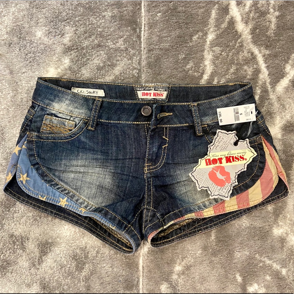 New with tags Hot Kiss Patriotic Short Shorts